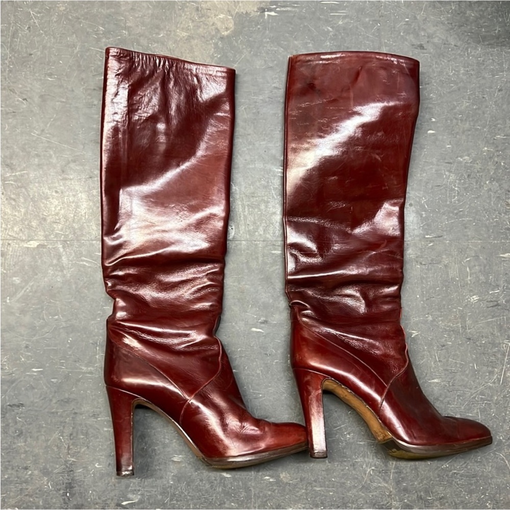 Vintage Susan Edward’s Bennie Warren Chic Burgundy Leather Heeled Boots